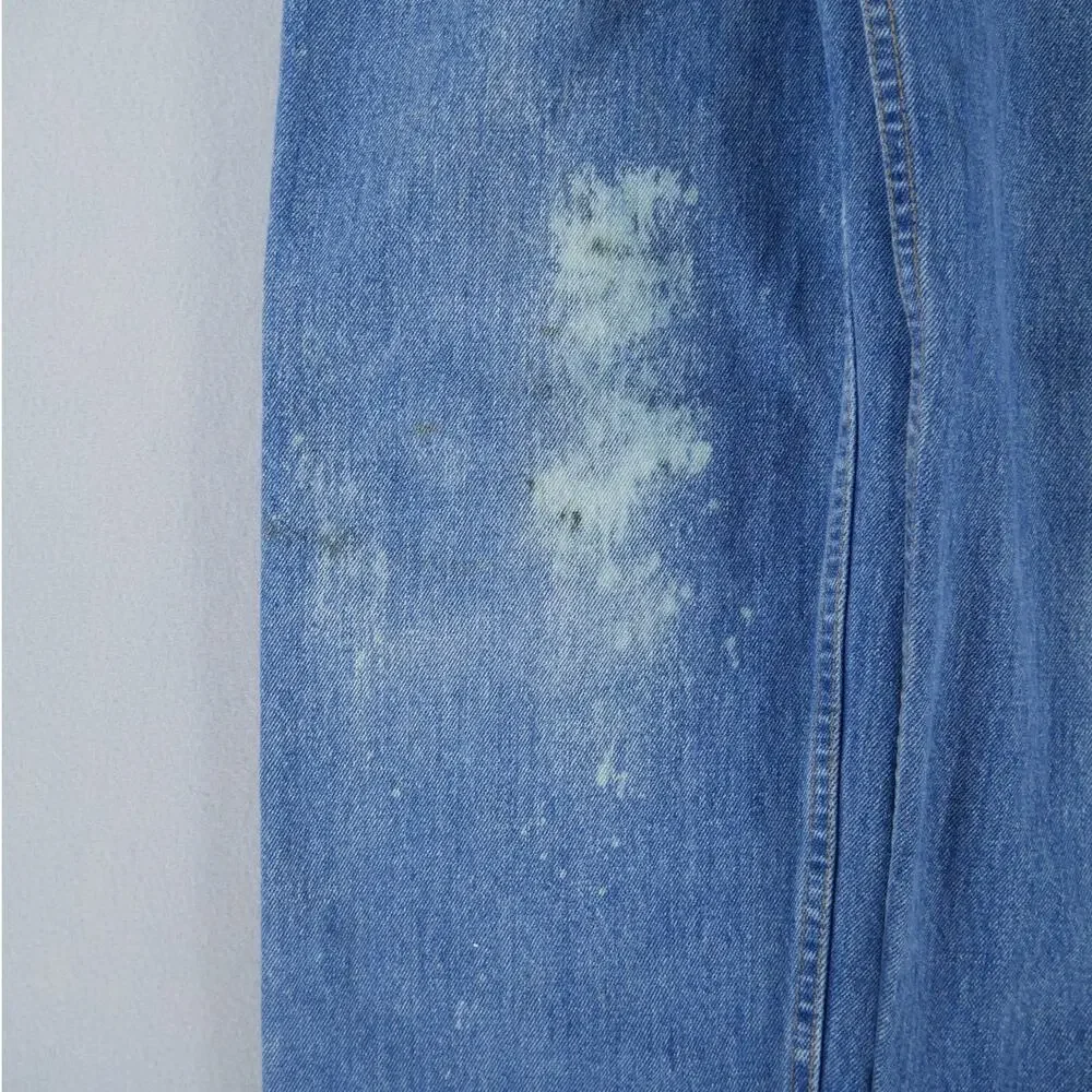 Vintage Y2K Levis 550 Relaxed Fit 33 x 30 Paint Thrashed Blue‎ Jeans Mens FLAW